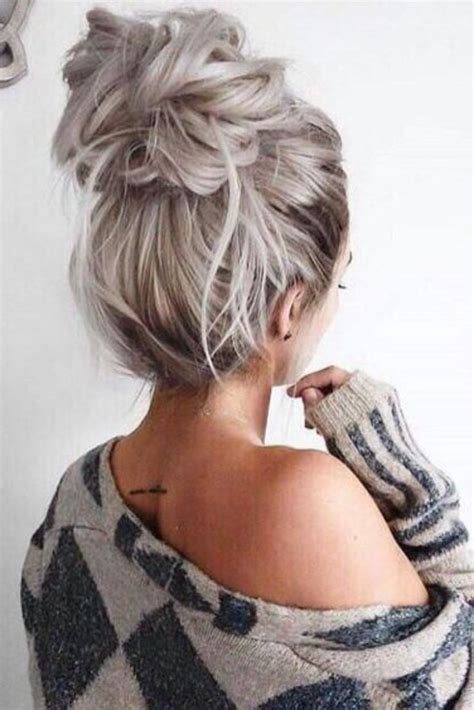 Free Messy Bun Ideas For Short Hair For New Style Stunning And