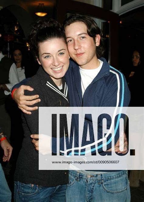 Margo Harshman Chris Marquette At The Ktla And The Wb Wednesday Season
