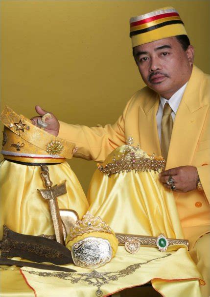 Sultan Melaka Darul Islam Official Blog Alat Alat Kebesaran Raja