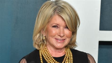 Martha Stewarts Stance On Plastic Surgery Is Clear As Day