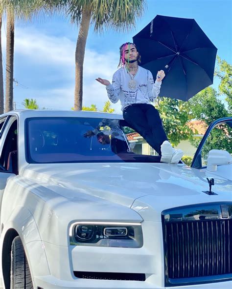 Rapper Lil Pump Shows Off His New 400000 Rolls Royce Truck See