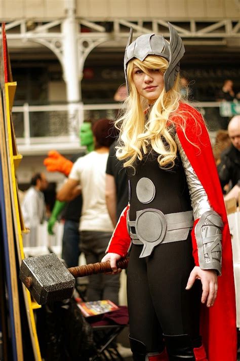 Thor Cosplay Kylie Knapp Heaston Chicas Super Héroes Super Héroe