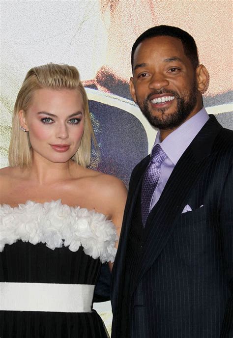 As smith was about to respond, robbie knew where he was going. WIll Smith angrily hit back amid claims of a divorce from ...