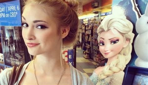 Anna Faith Carlson Nude Instagram Model Famous For Resemblance To