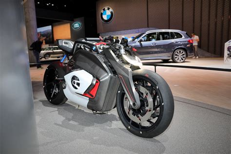 Bmw Rides Into Frankfurt With Bevy Of Bikes Including Electric Vision