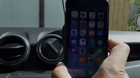 Duster With Wireless Charging For Smartphone Youtube