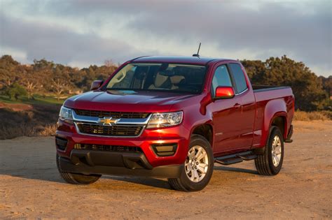 2017 Chevrolet Colorado Chevy Review Ratings Specs Prices And