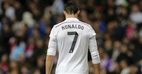Read about this perfume in other. Real Madrid : Cristiano Ronaldo dévoile comment il est ...