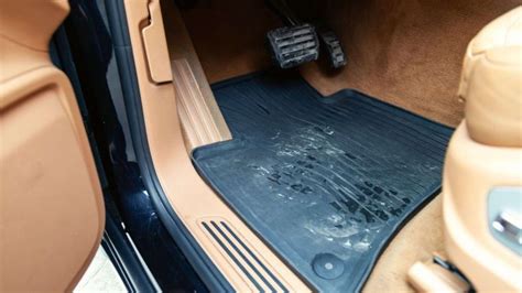 7 best truck floor mats for keeping your truck looking like new