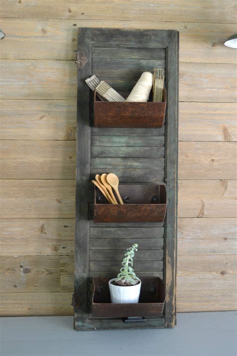 20 rustic ideas for farmhouse wall art. Farmhouse Storage: DIY Grain Bin Organizer - My Creative Days