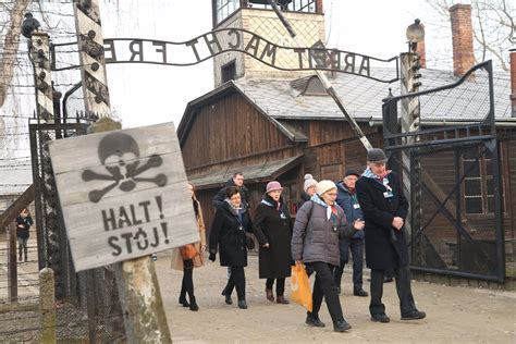 Alemania E Israel Acuerdan Una Ayuda Financiera Adicional Para Los Supervivientes Del Holocausto