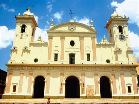 La Iglesia Catedral De Asunción