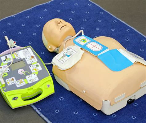 Aed Course Cpr First Aid Training Automated External Defibrillator