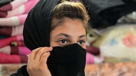Yazidi Sex Slave Escapes Isis Tells Her Story Al Arabiya English