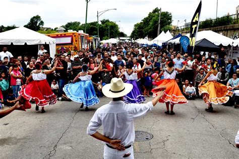 If you come to chicago, you'll discover numerous kinds of restaurants with a variety of atmospheres. The Pilsen Taco Fest Brings Mexican Cuisine & Live Music | UrbanMatter