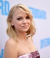 Anna Faris Confirms She’s Engaged—And Says She Would Officiate Her Own ...
