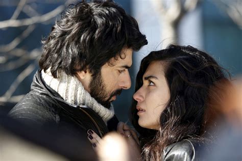 photo de engin akyürek photo tuba büyüküstün engin akyürek photo 1 sur 22 allociné