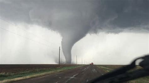 Why Do Tornadoes Occur And How Do They Form What You Should Know