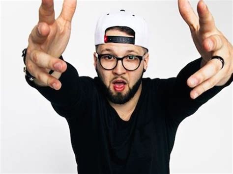 Andy Mineo Tells Us Why He Went So Ll Minded Andy Mineo Christian