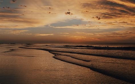 Download Wallpaper 2560x1600 Beach Sea Waves Sunset Dusk Widescreen