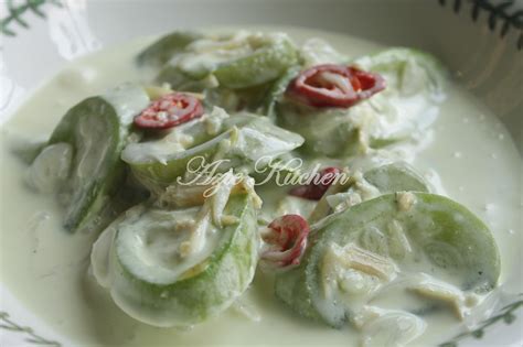 It has spicy, sweet, creamy and sour taste. Resepi Ikan Masak Asam Rebus Kelantan - Kosong Kerjo