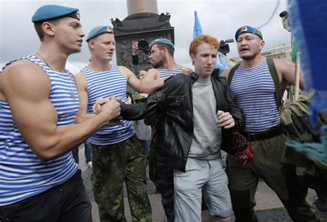 Russias Gay Rights Problem Photo 1 Pictures Cbs News