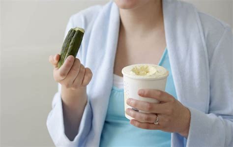 pregnancy cravings what they are and how to react littleonemag