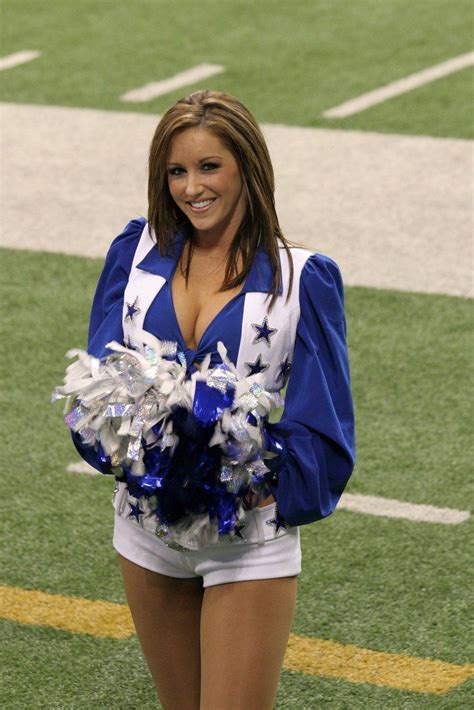 Dallas Cowboy Cheerleader Hall Of Fame Dallas Cowboys Cheerleaders