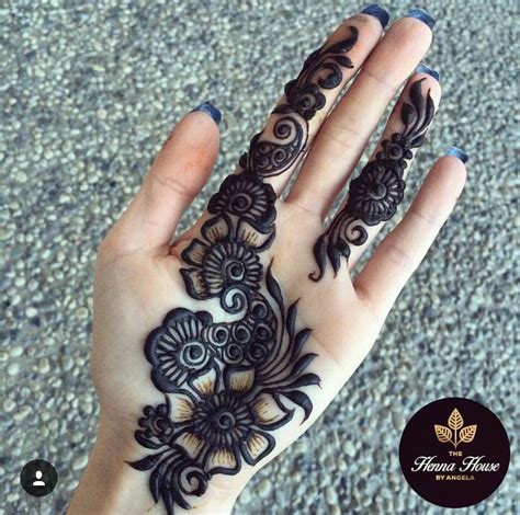 The 25 Best Mehndi Designs For Palm Ideas On Pinterest Henna On Palm
