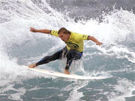 former pro surfer dies after being punched outside pub in australia the independent