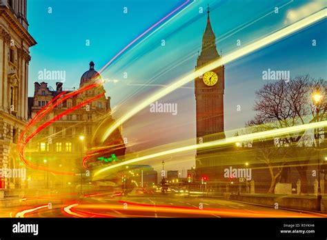 Big Ben In London At Night Stock Photo Alamy