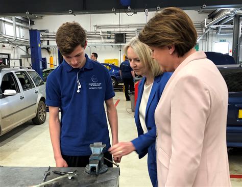 Maria Miller Mp Welcomes Minister To Basingstoke Maria Miller