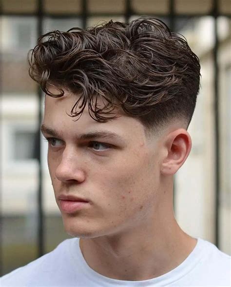 Details More Than 94 Mens Wavy Hairstyles 2023 Latest Ineteachers