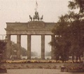 Recuerdos de la RDA Erinnerungen an der DDR: Puerta de Brandeburgo en ...