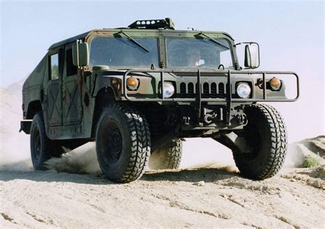 Hummer Humvee Military Vehicle 2003