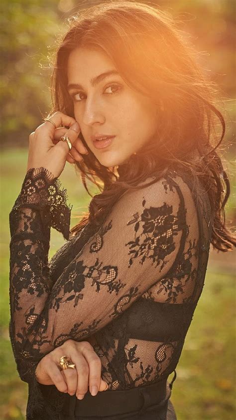Sara Ali Khan Actress Beautiful Beauty Bollywood HD Phone Wallpaper
