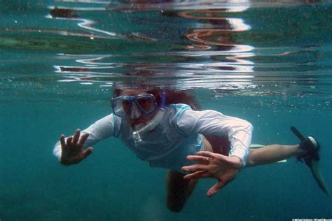 Snorkeling In Fiji Along The Coral Reefs Hi Travel Tales