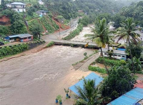 Kerala Floods Death Toll Rises Vs Naipaul Dies At 85 More Top News