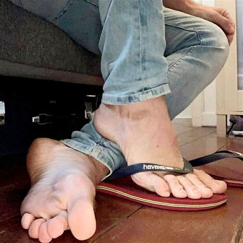 Pin On Mens Feet