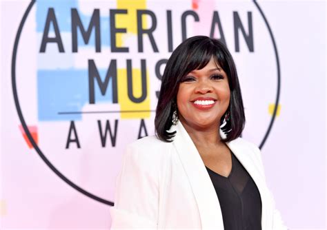 Gospel Singer Cece Winans Becomes First Black Female Solo Artists To