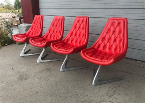 Adjustable to fit most size chairs. Set of 4 Chromcraft Sculpta Unicorn Chairs, Star Trek ...