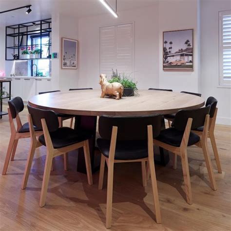 Dining room furniture, dining tables. Round Dining Table by Christian Cole