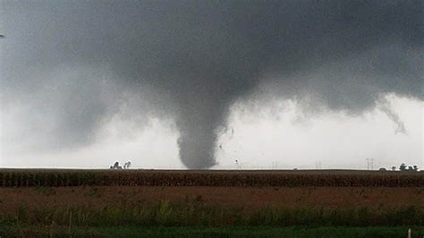 Nws 4 Tornadoes Touched Down In Illinois Friday Abc7 Chicago