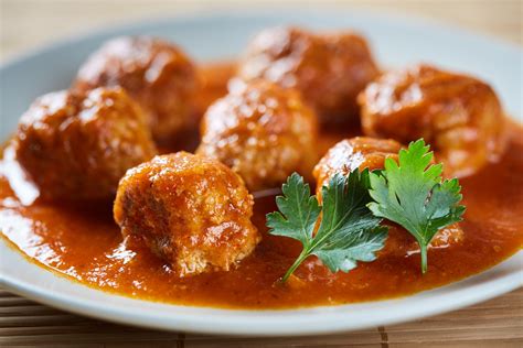 Boulettes à la sauce tomate façon grand mère gourmandiz be