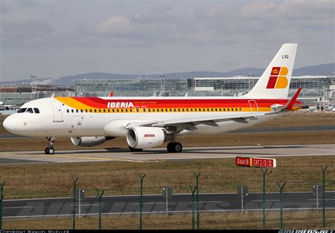 Airbus A320 216 Iberia Aviation Photo 2620303