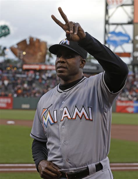 MLB Notes: Coach Barry Bonds returns to AT&T Park in a Marlins uniform 