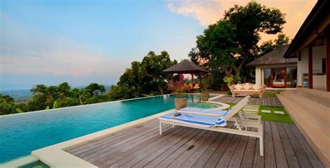 Saraswati Villa Villa Bali Holidays 2 Bedrooms In Lovina