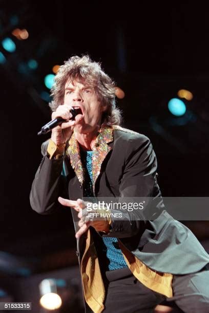 Lead Singer Chicago Photos And Premium High Res Pictures Getty Images