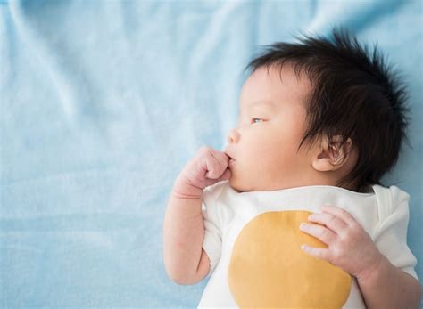 Premium Photo Cute Asian Baby Newborn Close Up