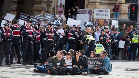 Protests In Australia Pit Vegans Against Farmers The New York Times